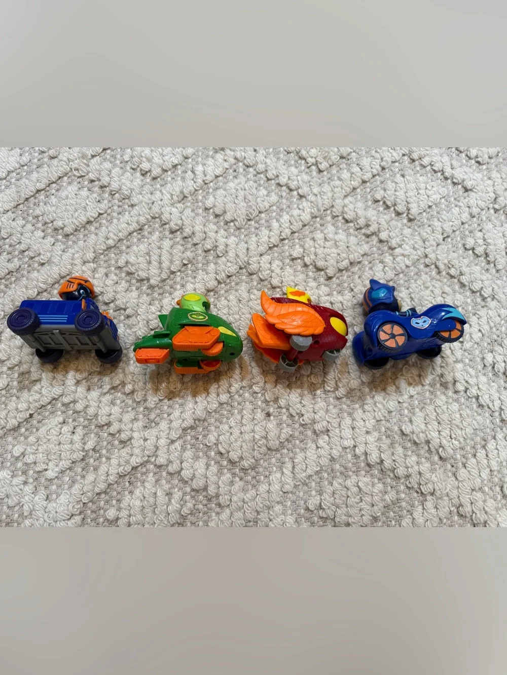 PJ MASKS CAR SET (4)